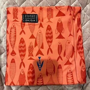 Skida + Salmon Sisters Neck Warmer